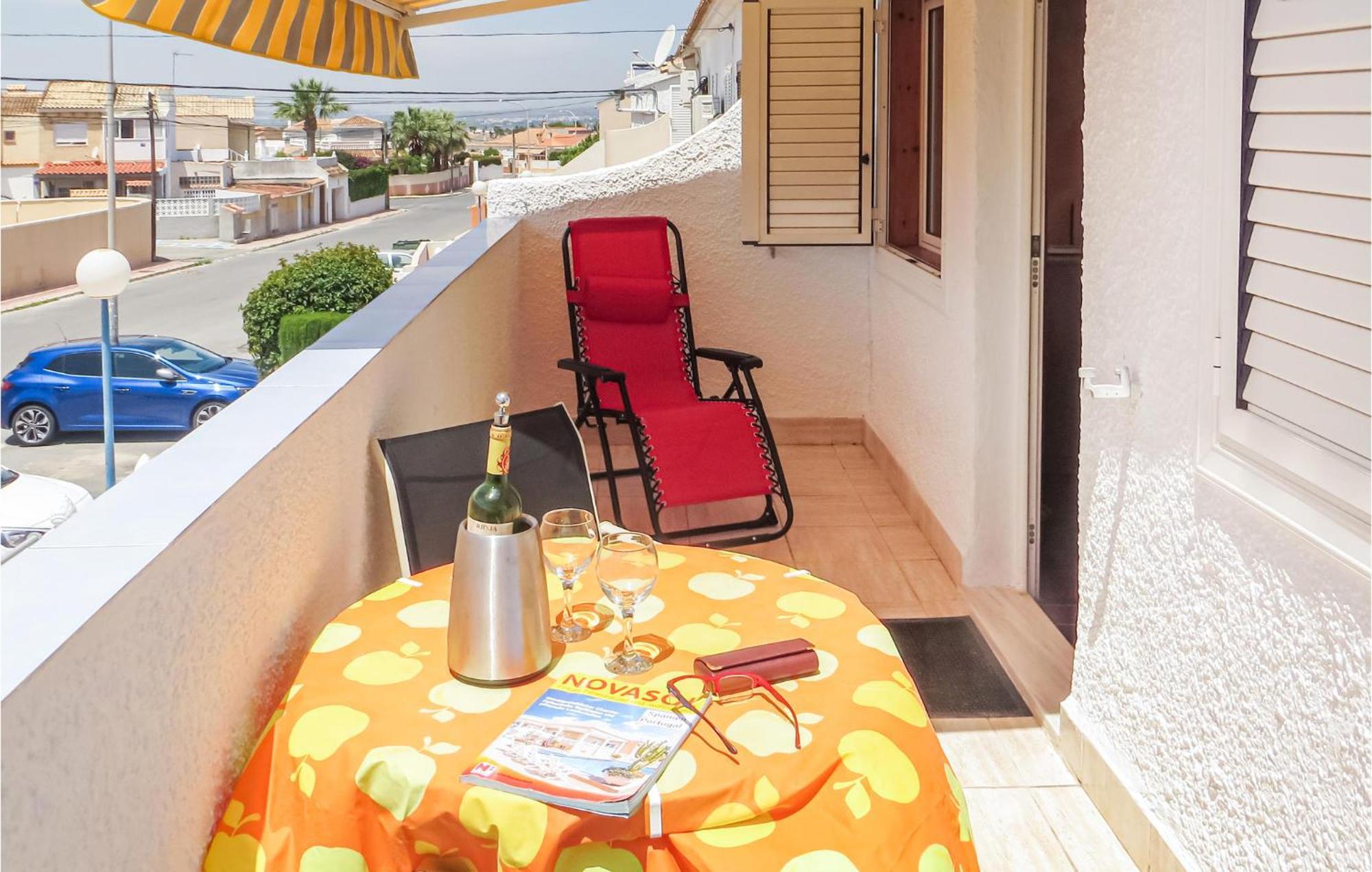 Amazing Apartment In Torrevieja With Wifi エクステリア 写真